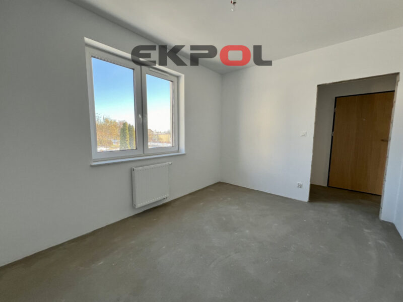 Nowe jasne deweloperskie balkon parking komórka - obrazek 12