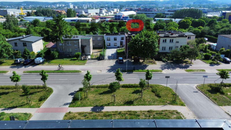 Nowe jasne deweloperskie balkon parking komórka - obrazek 5