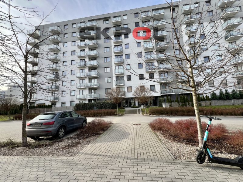 Wygodne 2pok słoneczne parking komórka - obrazek 18