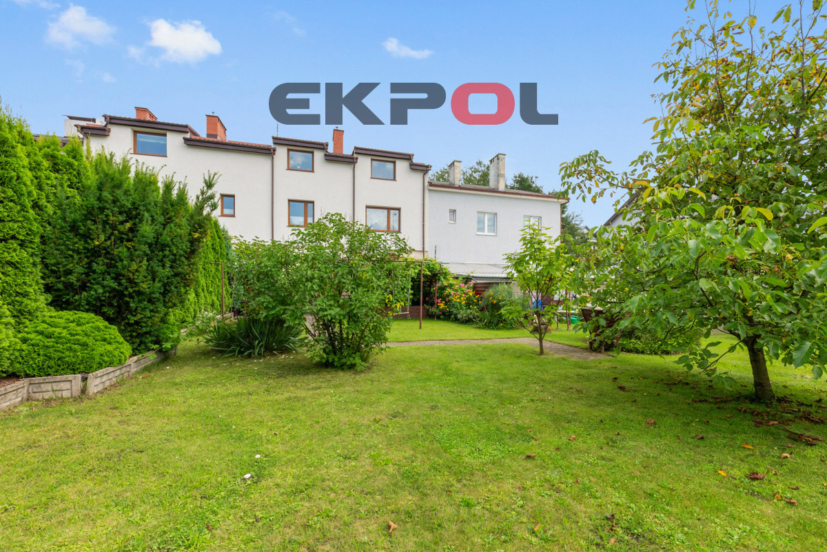 Dom z funkcją mieszkalno-usługową 3 garaże - obrazek 18