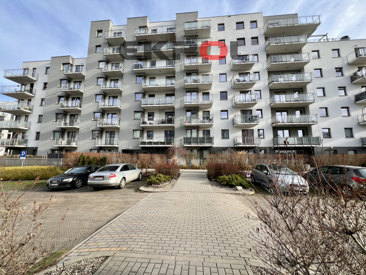 Wygodne 2pok słoneczne parking komórka - obrazek 19